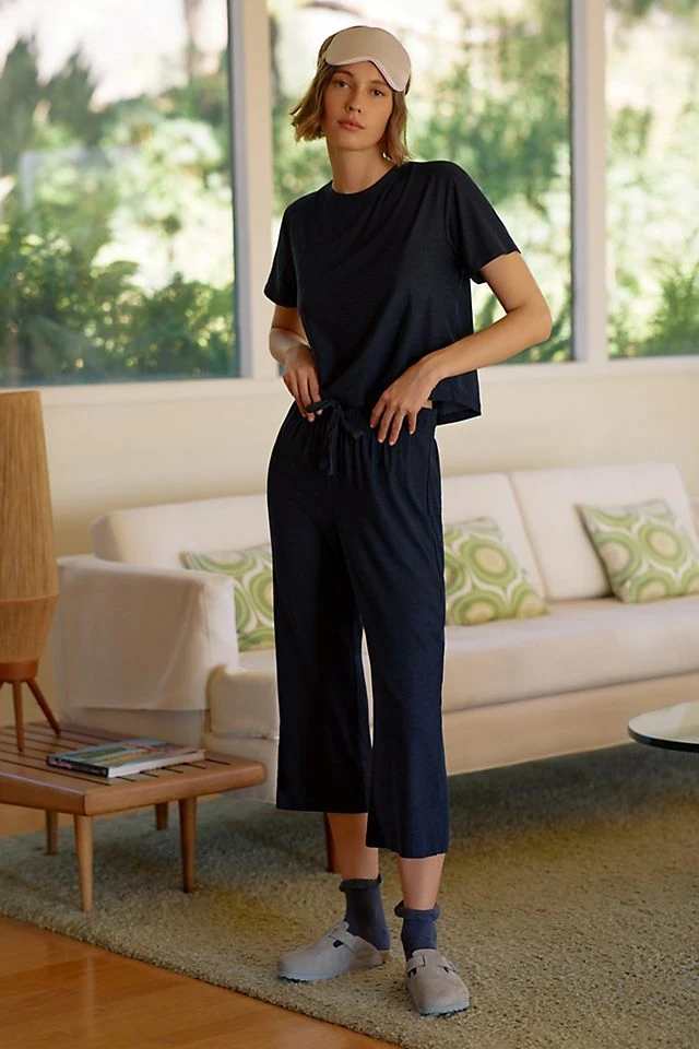 Deals ???? Beyond Yoga Cropped Lounge Pants DARKEST NIGHT ✨