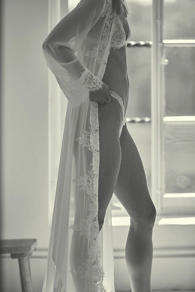 Flash Sale ???? Homebodii Helena Lace Robe IVORY ???? - Image 2