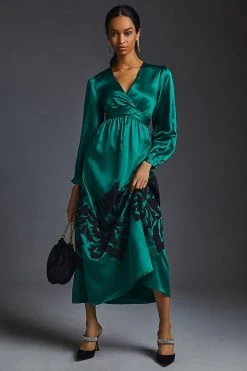 Promo ⭐ Nikasha Embroidered Satin ???? Dress GREEN ????