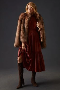 Brand new ❤️ By Anthropologie Tiered Halter ???? Dress ROSE ????