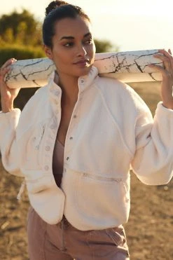 Budget ???? Free People Movement Hit The Slopes Jacket IVORY ????