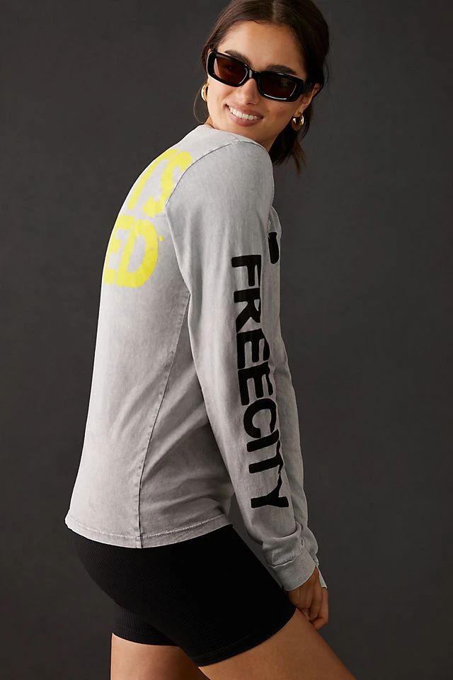 Best reviews of ???? FREECITY ARTISTS WANTED Super Vintage Long-Sleeve Tee LIGHT GREY ???? - Image 2